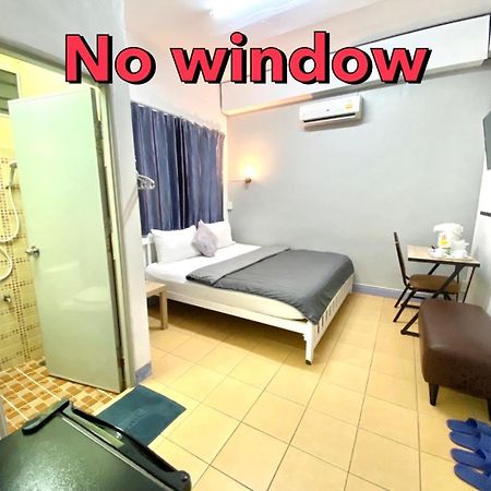 Dragon XIV Hostel Банкок Екстериор снимка
