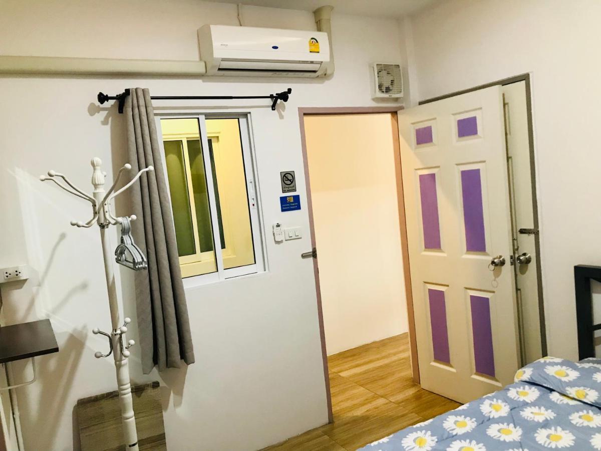 Dragon XIV Hostel Банкок Екстериор снимка