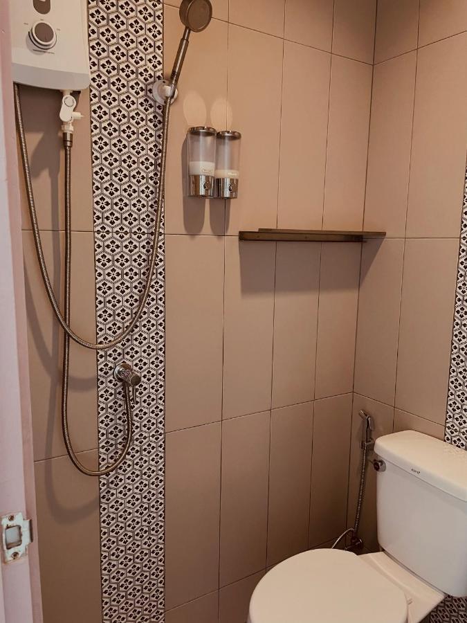 Dragon XIV Hostel Банкок Екстериор снимка